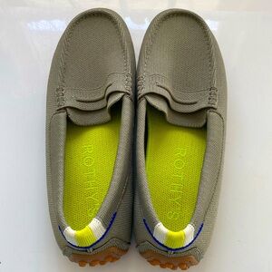 Women’s Rothy’s loafers of US W9